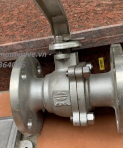 van-bi-inox-mat-bich-2-nga