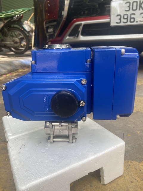 Van-bi-dieu-khien-dong-mo-bang-dien-1