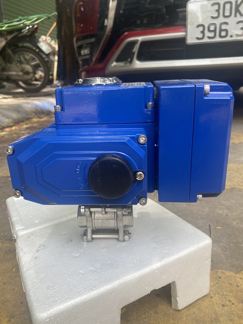 Van-bi-inox-dieu-khien-dong-mo-bang-dien