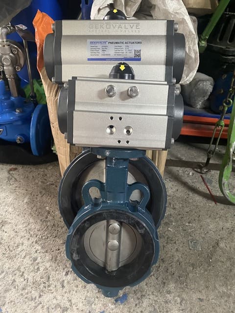 Van nước điều khiển khí nén 14 Van-buom-dieu-khien-khi-nen