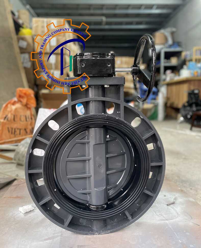 mua-van-buom-nhua-vo-lang-tay-quay-ht