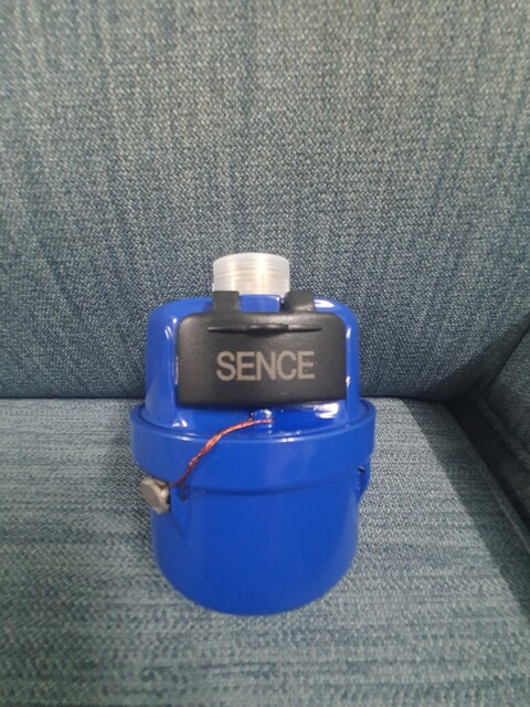 dong ho do luu luong nuoc sence 12