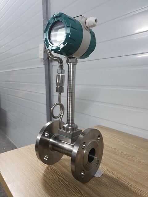 Đồng hồ nước sence 21 dong-ho-do-lua-luong-dong-xoay-sence